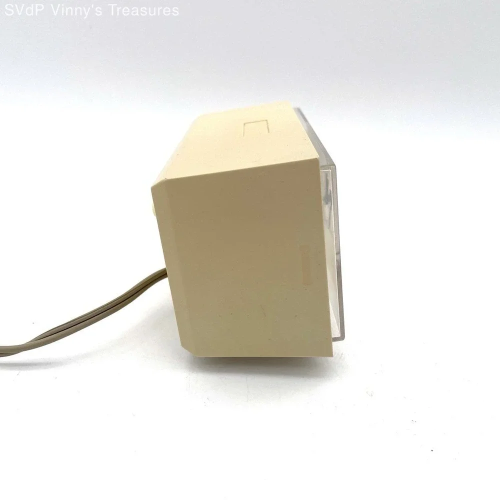 Vintage Westclox Aspen Delite Electric Alarm Clock Model 22166 Cream‎ Beige